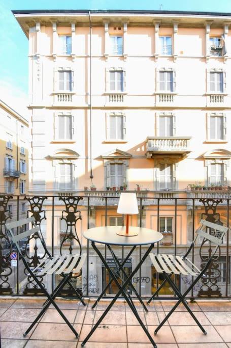 Porta Genova Bilocale Di Charme Apartamento Milão Exterior foto