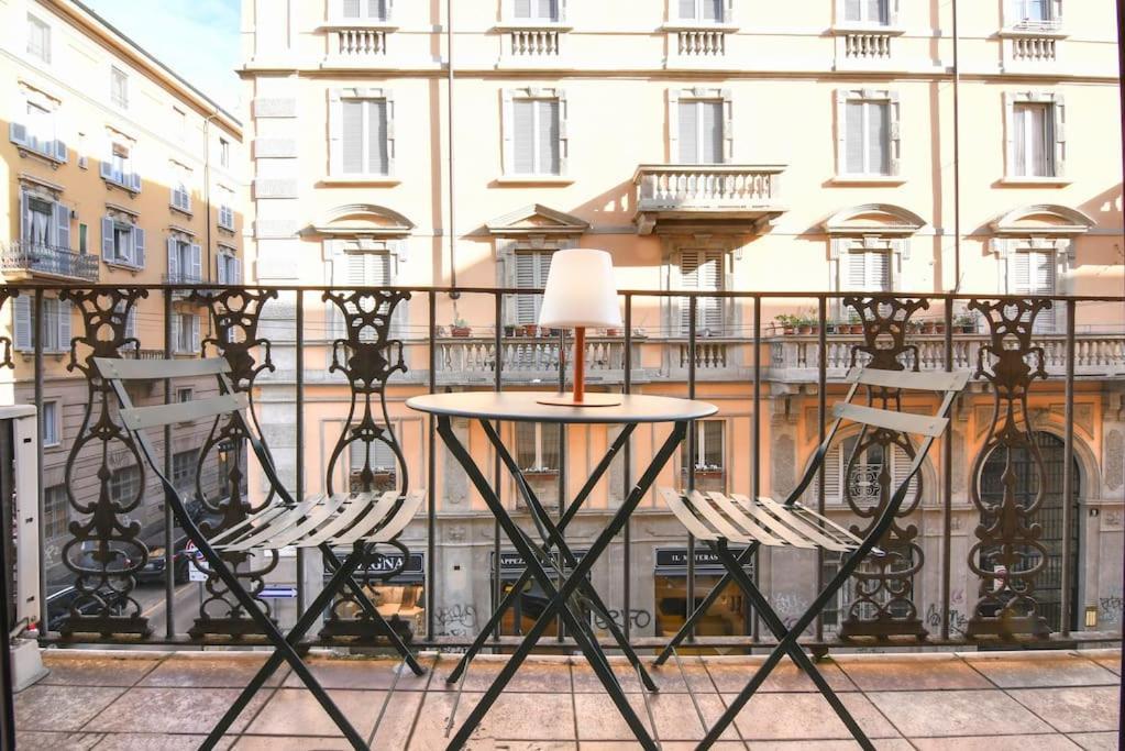 Porta Genova Bilocale Di Charme Apartamento Milão Exterior foto
